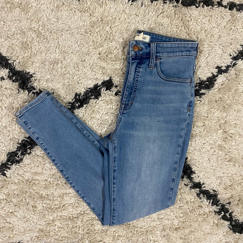 Madewell Curvy Roadtripper Jeans